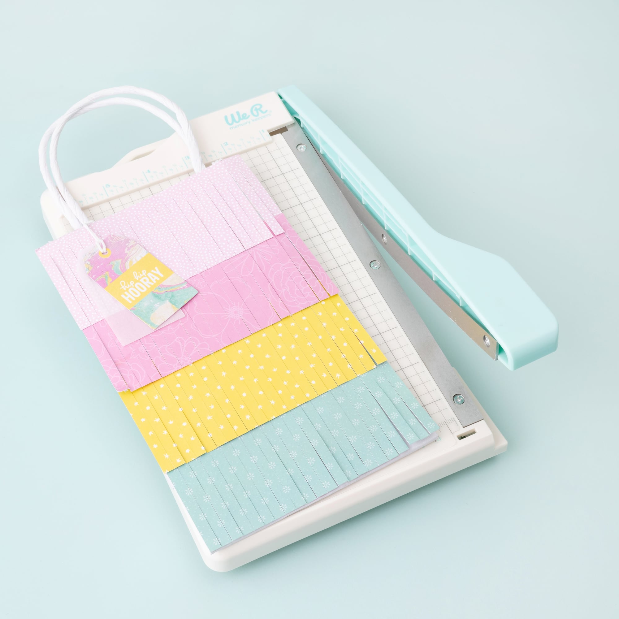 We R Memory Keepers® Mini Guillotine Paper Cutter